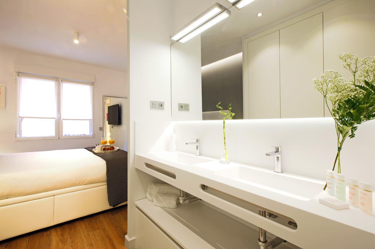 Gran Via Suites Madrid Buitenkant foto
